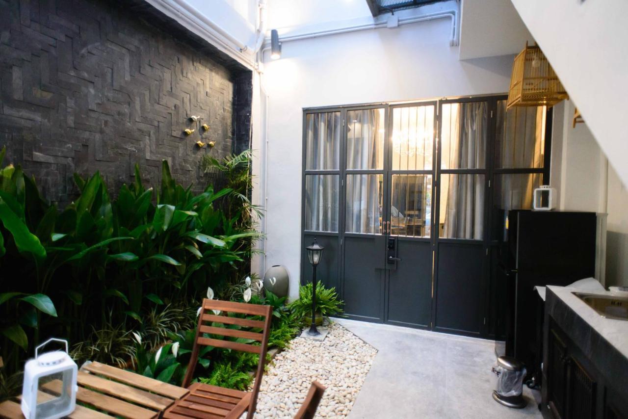 87 Oldtown At River Pier Bangkok Exterior photo