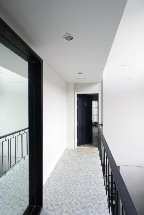 87 Oldtown At River Pier Bangkok Exterior photo