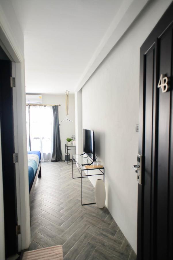 87 Oldtown At River Pier Bangkok Exterior photo