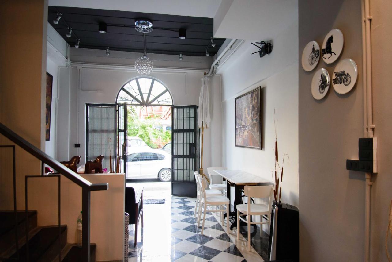 87 Oldtown At River Pier Bangkok Exterior photo
