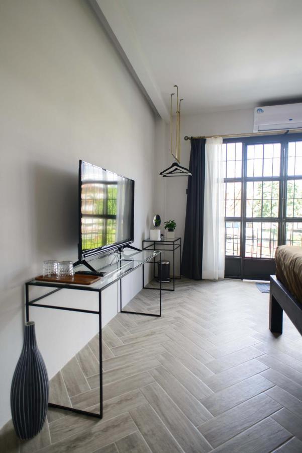 87 Oldtown At River Pier Bangkok Exterior photo